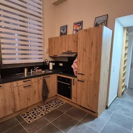 Apartment Renovated For 10 People