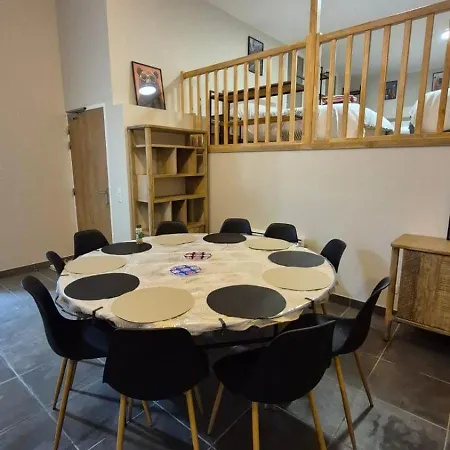 Apartment Renovated For 10 People *
