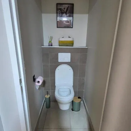 Apartment Renovated For 10 People